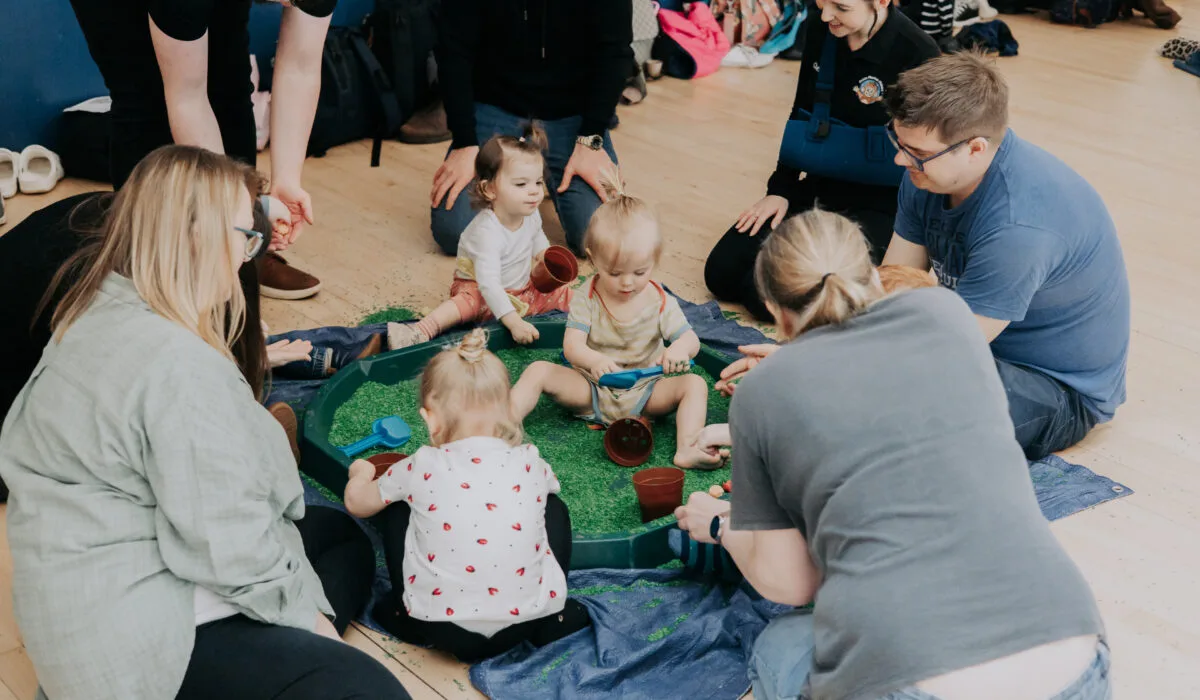 Children enjoying messy play activities with themed sensory trays, textures and colourful materials. Perfect for babies, toddlers and pre-schoolers aged 6 months to 5 years 11 months. Fun and safe early years play sessions designed to encourage creativity, curiosity and sensory exploration in a relaxed environment.