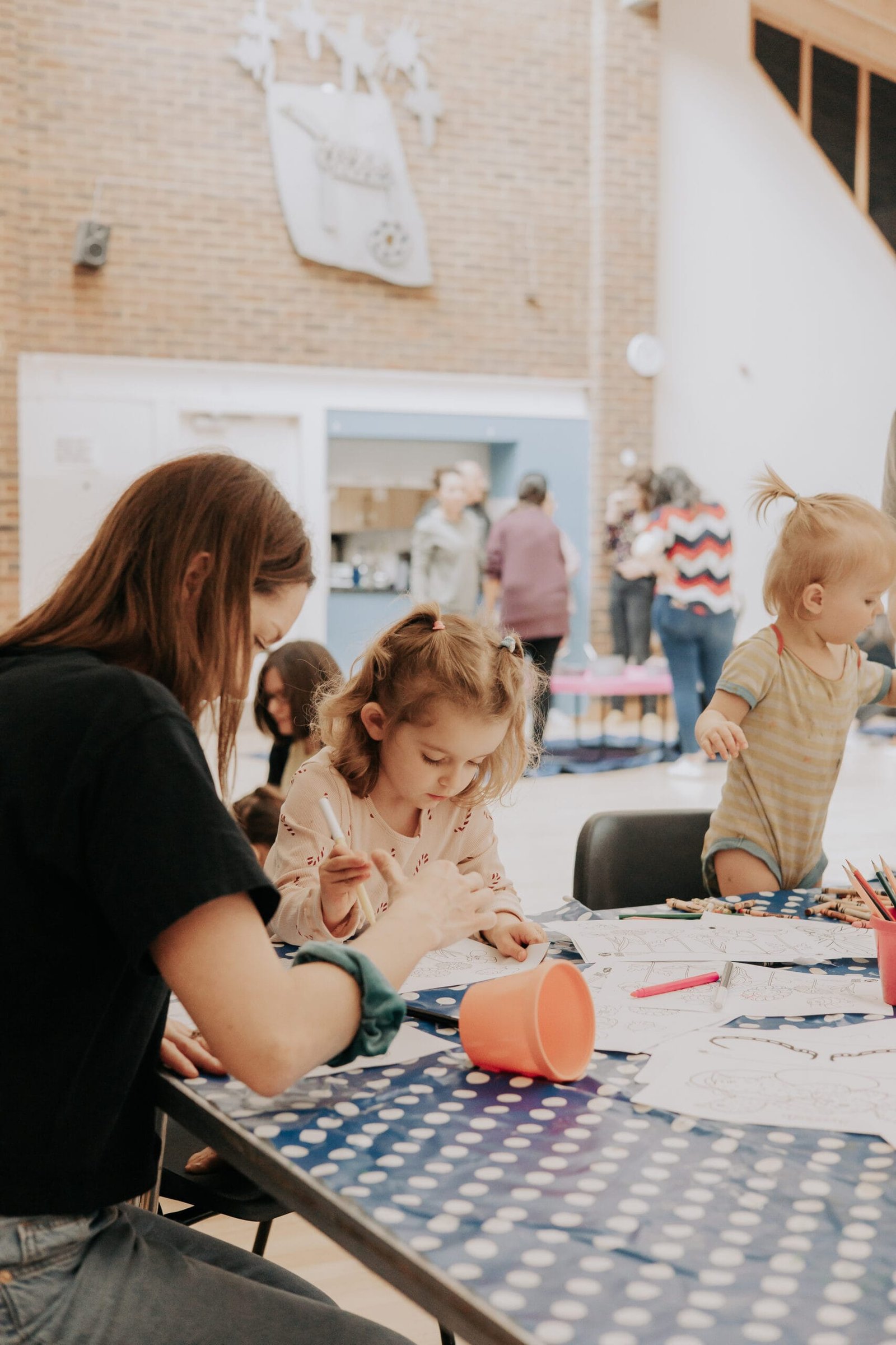 Sensory exploration at a Messy Monkey Makers session
